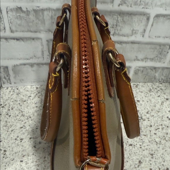 Vintage Dooney & Bourke All-Weather Leather Norfolk Satchel in Taupe - Picture 9 of 11